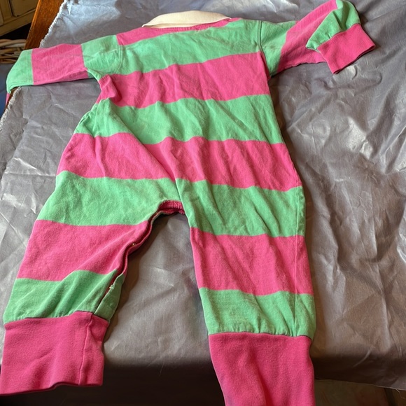 Onesie size 24 months - Picture 8 of 8